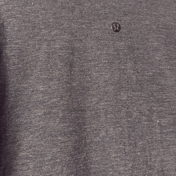 Lululemon Tee - Picture 3 of 3